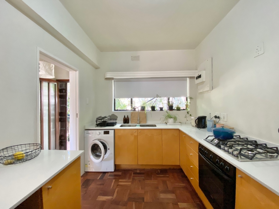 To Let 1 Bedroom Property for Rent in Tamboerskloof Western Cape